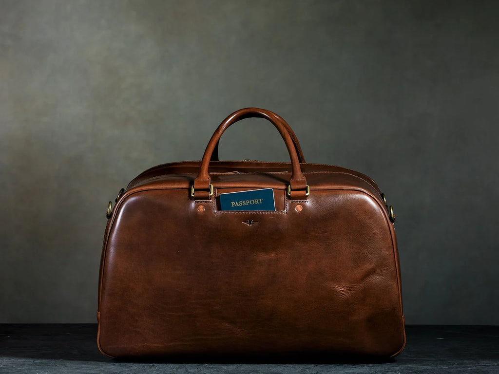 Executive Vegan-Look Weekender / Travel Duffle