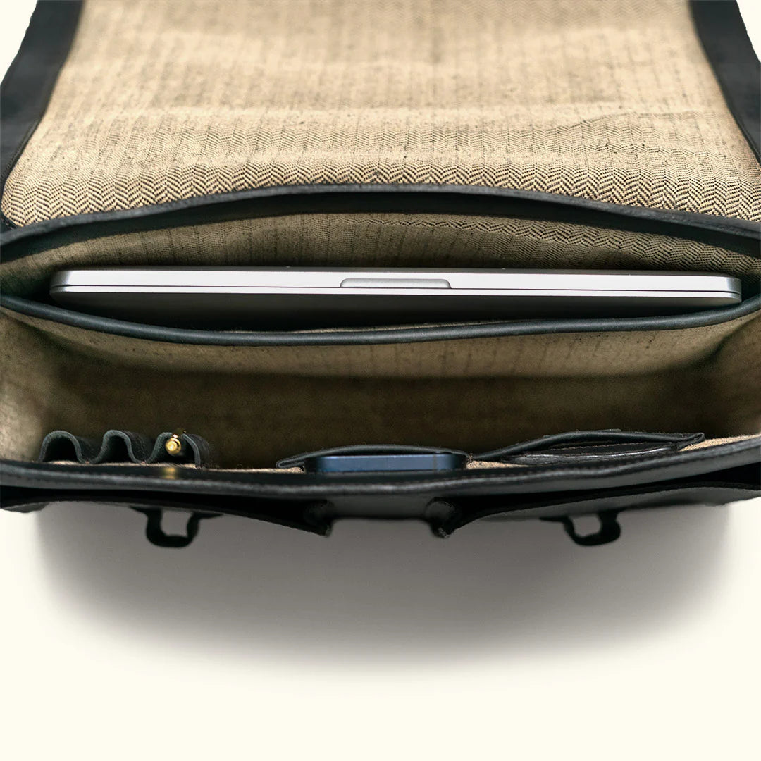 Blacksmith Premium Leather Messenger Bag