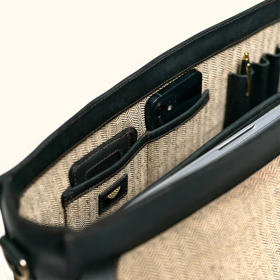 Blacksmith Premium Leather Messenger Bag