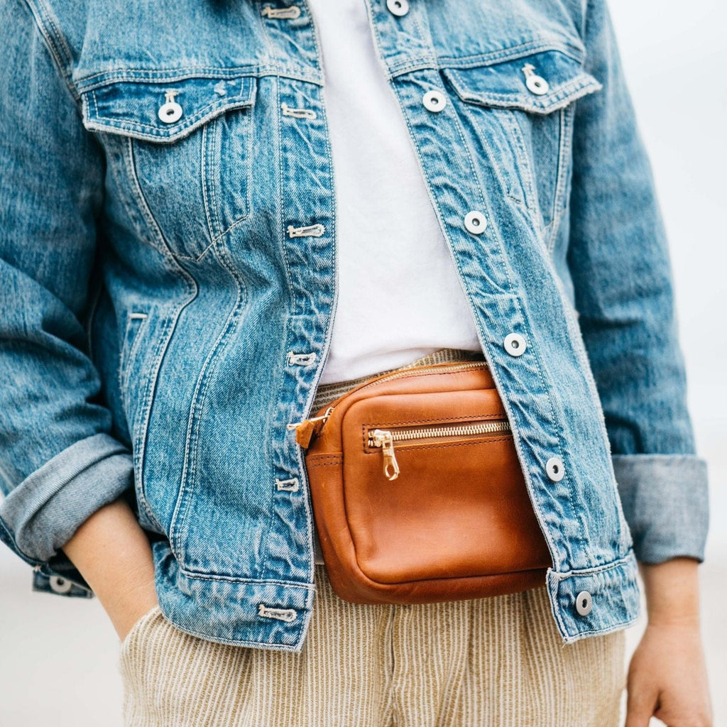 Everyday Leather Travel Belt Bag – Hands-Free Crossbody