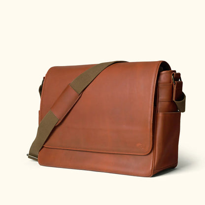 Heritage Large Leather Messenger Bag