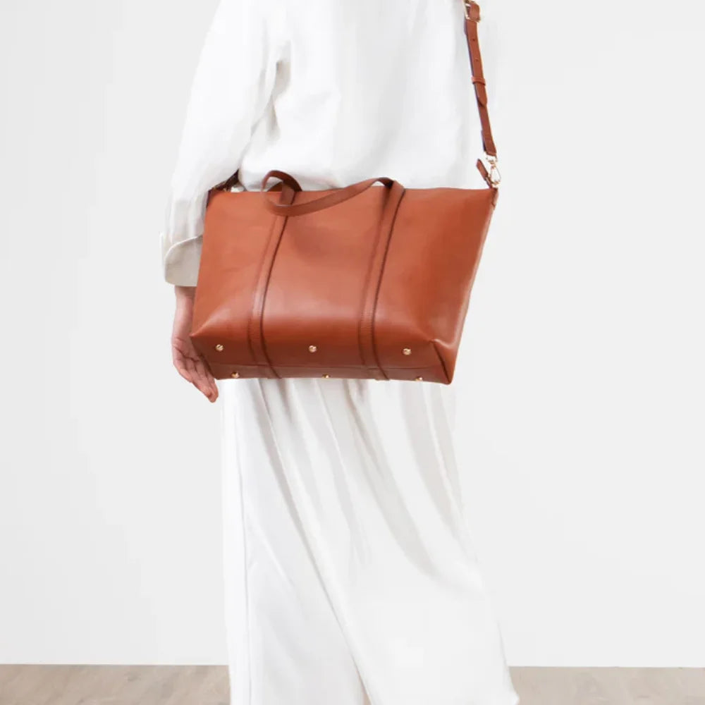 Women’s Classic Leather Tote Bag with Multi-Compartment Storage