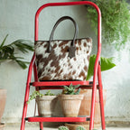 brown-white-leather-purse