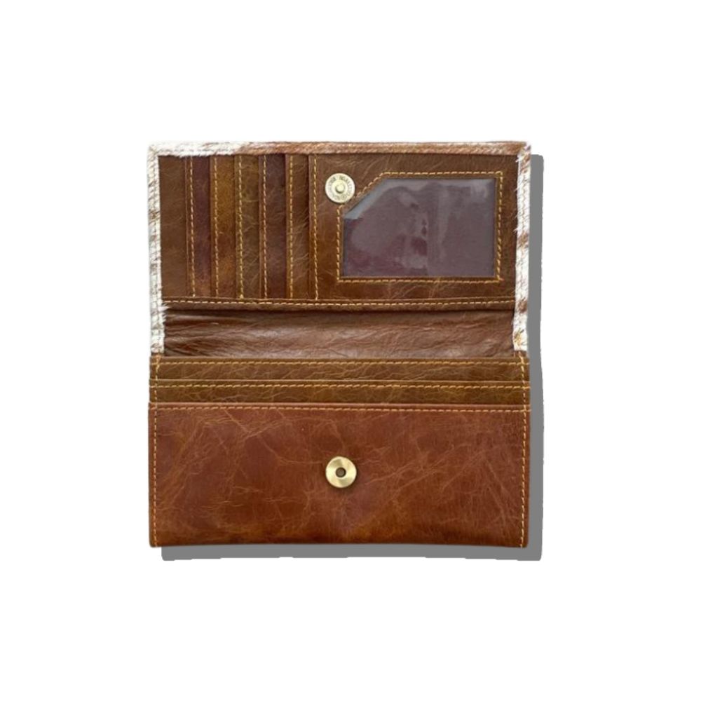 cowhide-whtie-and-brown-wallet