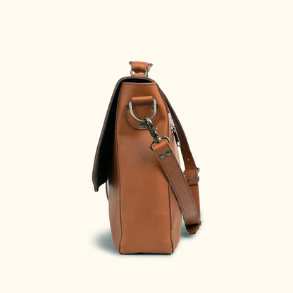 Pioneer Full-Grain Leather Messenger – Rustic Brown