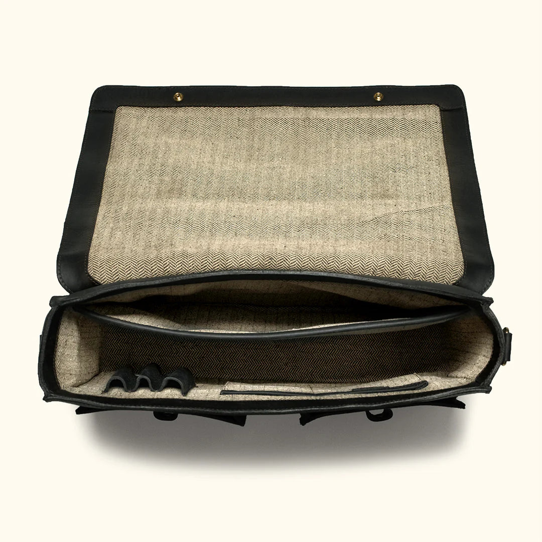Blacksmith Premium Leather Messenger Bag