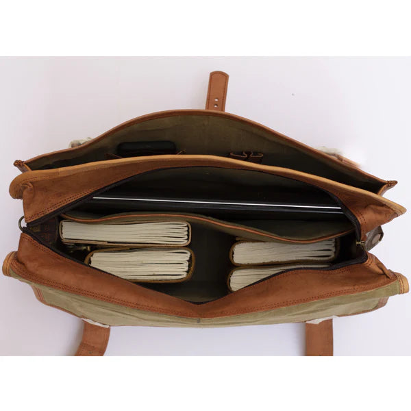Vintage Classic Full-Grain Leather Laptop Briefcase